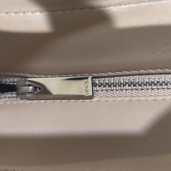 Vince Beige Grey Embossed Leather Crossbody Handbag Purse - Picture 15 of 15